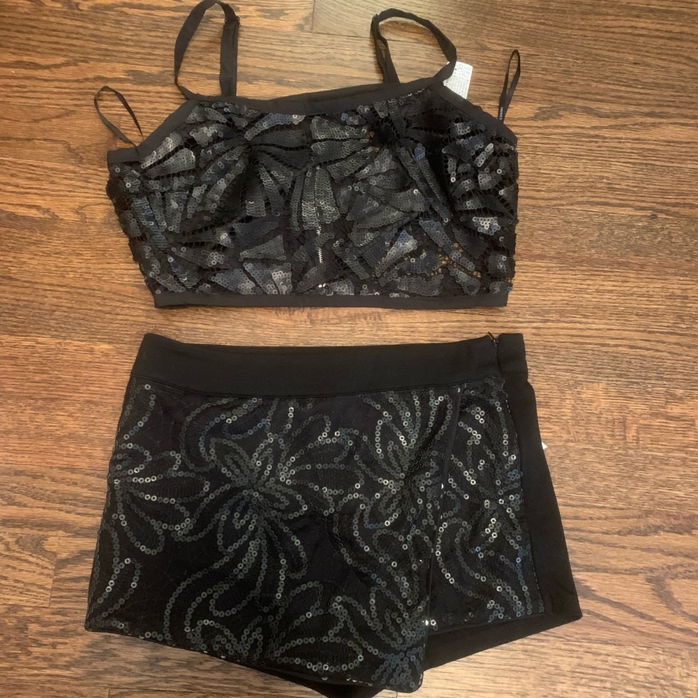 Two piece sequence set